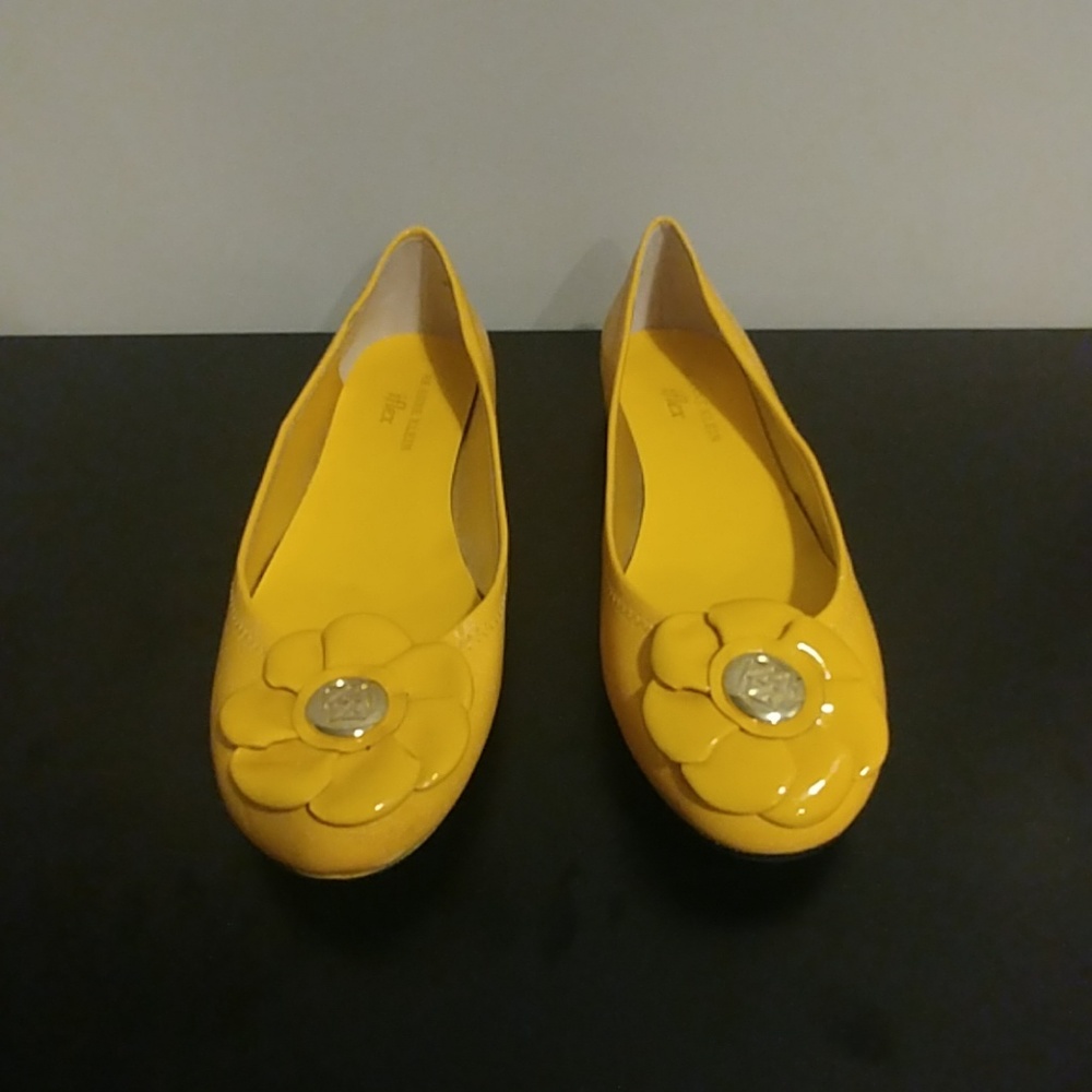 Anne Klein flats